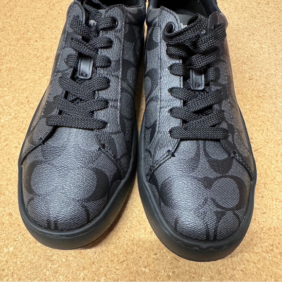 coach men's Clip Low Top Sneaker G4949 - Picture 4 of 8